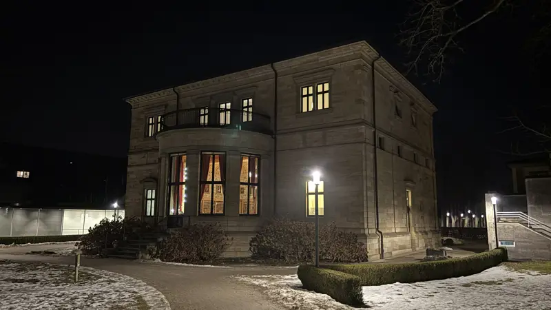 Paths to Wagner