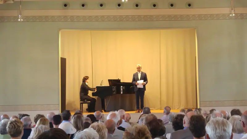 Mozart & Salieri
