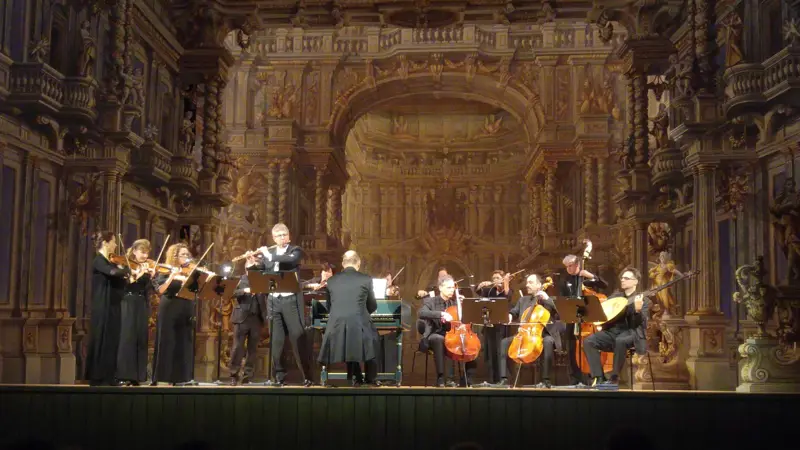 Universe Bach