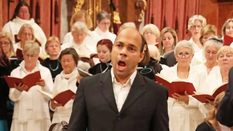 Daniel Ochoa